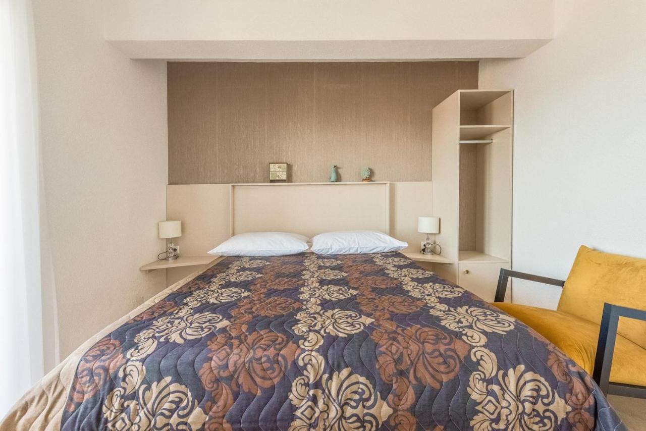 Apartments Ivana-Mira Okrug Gornji Dış mekan fotoğraf