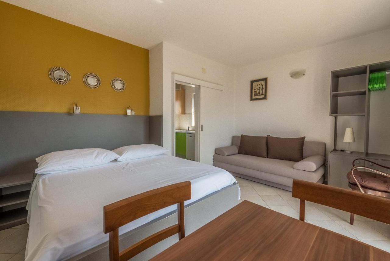 Apartments Ivana-Mira Okrug Gornji Dış mekan fotoğraf